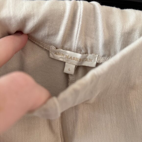 Ann Mashburn Pull On Pants Size Large Color Cream Tan - Picture 3 of 5